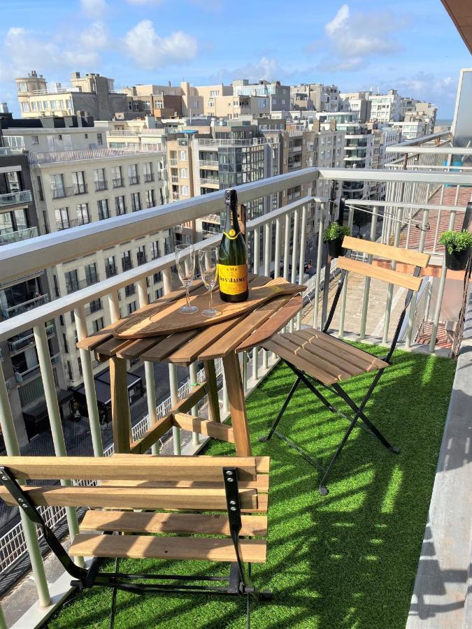 O'Stay Appartement Oostende Met Parking 50M Van Zeedijk Exterior photo